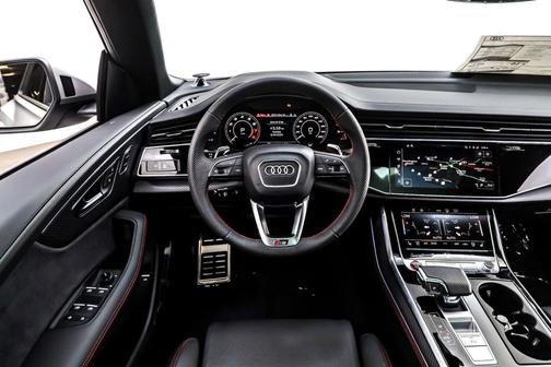 2025 Audi RS Q8 4.0T