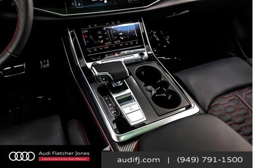 2025 Audi RS Q8 4.0T