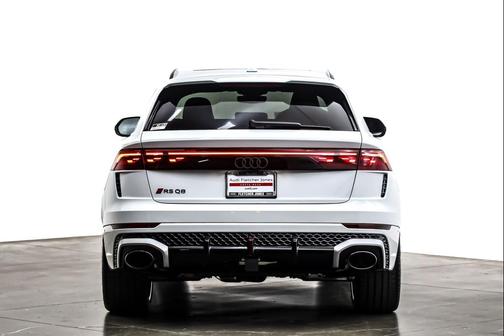 2025 Audi RS Q8 4.0T