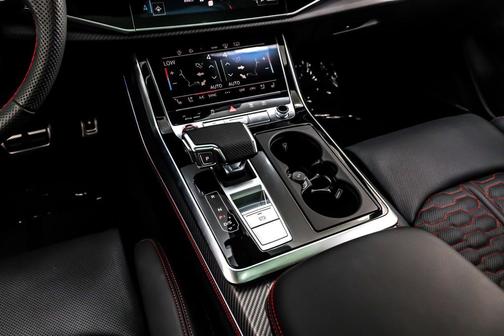 2025 Audi RS Q8 4.0T