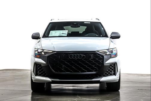 2025 Audi RS Q8 4.0T