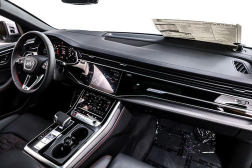 2025 Audi RS Q8 4.0T