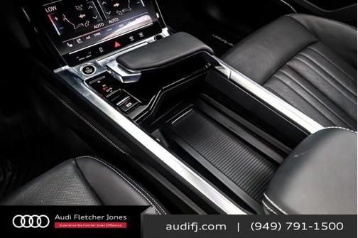 2024 Audi Q8 e-tron Premium Plus