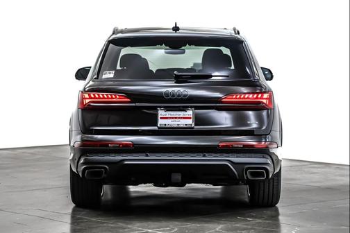 2026 Audi Q7 55 Premium Plus