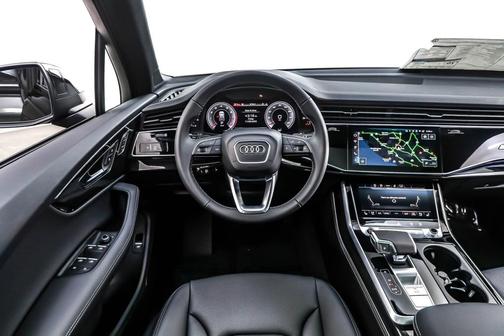 2026 Audi Q7 55 Premium Plus