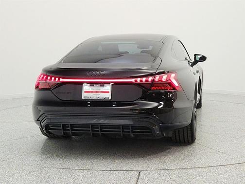 Mythos Black Metallic 2023 Audi e-tron GT Premium Plus quattro