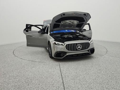 MANUFAKTUR Alpine Grey 2024 Mercedes-Benz AMG S 63 E 4MATIC