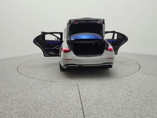 MANUFAKTUR Alpine Grey 2024 Mercedes-Benz AMG S 63 E 4MATIC