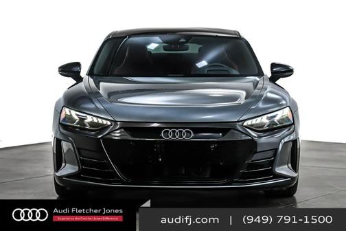 2022 Audi e-tron GT Prestige