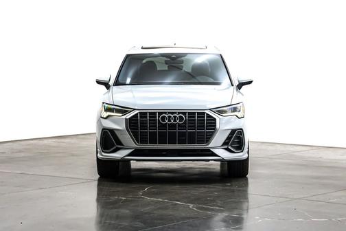 2025 Audi Q3 45 S line Premium Plus
