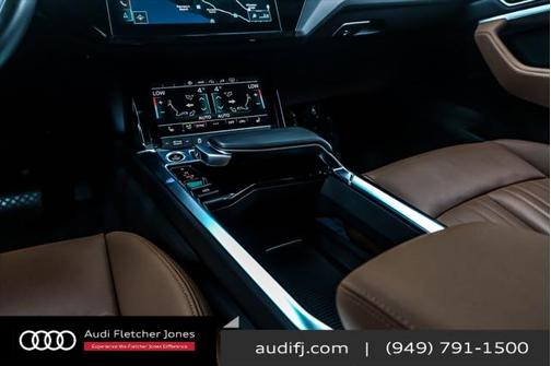 2022 Audi e-tron Premium
