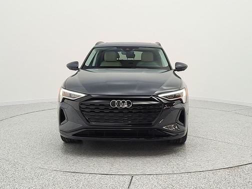 2024 Audi Q8 e-tron Premium Plus