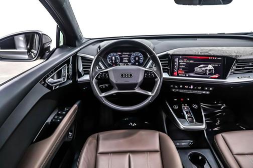 2024 Audi Q4 e-tron Premium 50 quattro