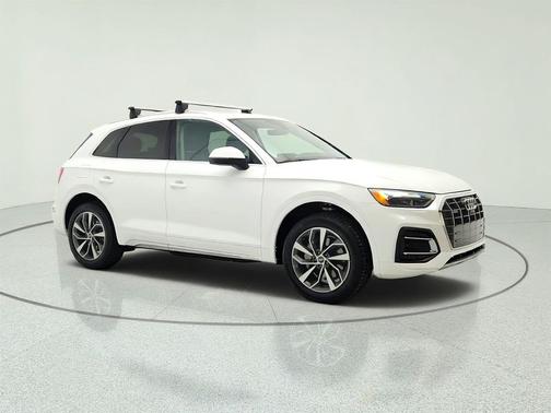 Ibis White 2021 Audi Q5 45 Premium Plus