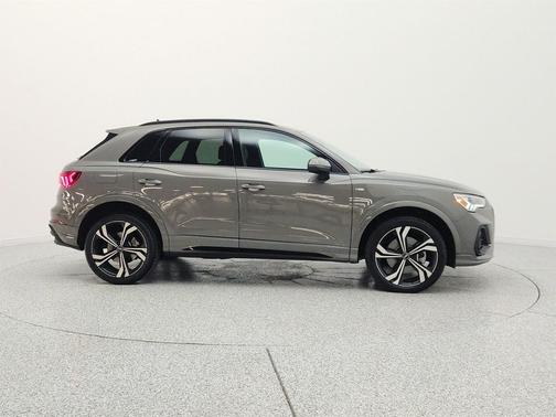 Chronos Gray Metallic 2024 Audi Q3 45 S line Premium Plus