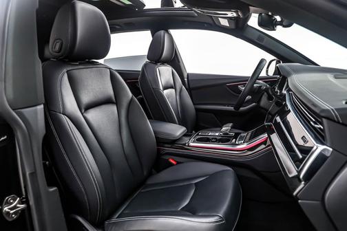 2023 Audi Q8 55 Premium Plus