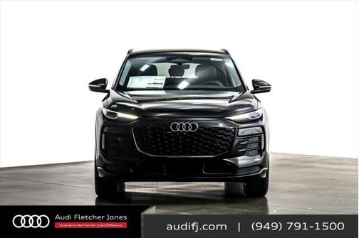 2025 Audi Q6 e-tron Premium quattro
