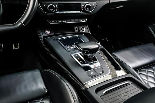 2020 Audi SQ5 3.0T Premium Plus