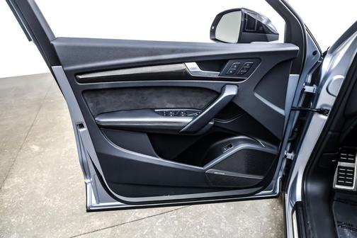 2020 Audi SQ5 3.0T Premium Plus