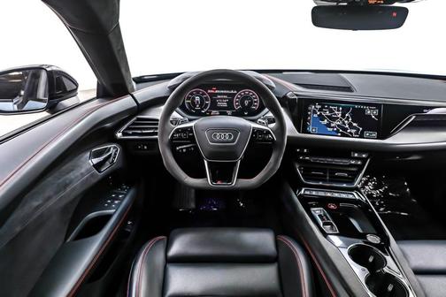 2022 Audi RS e-tron GT quattro