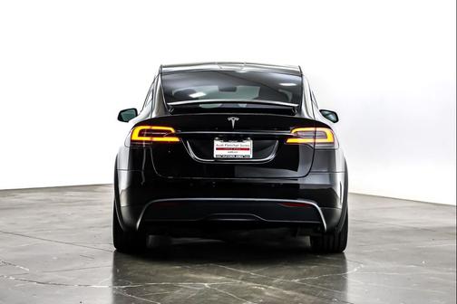 2022 Tesla Model X Dual Motor All-Wheel Drive