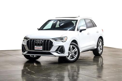 2023 Audi Q3 Premium 45 TFSI S line quattro Tiptronic