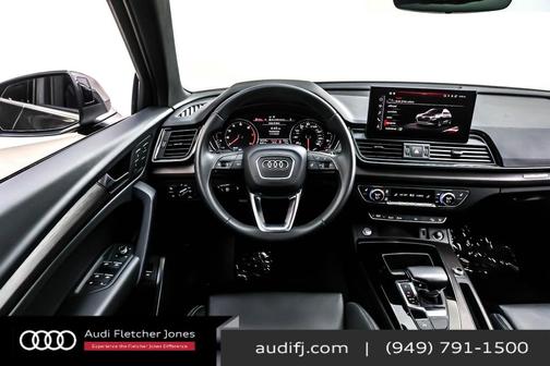 2023 Audi Q5 45 S line Premium