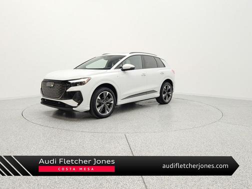 Glacier White Metallic 2023 Audi Q4 e-tron Premium 50 quattro