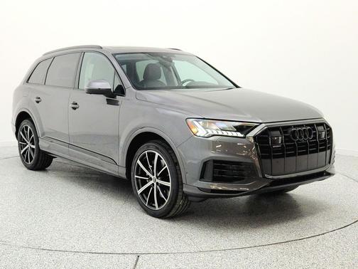 Samurai Gray Metallic 2023 Audi Q7 55 Premium Plus