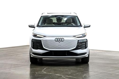 2025 Audi Q6 e-tron Premium