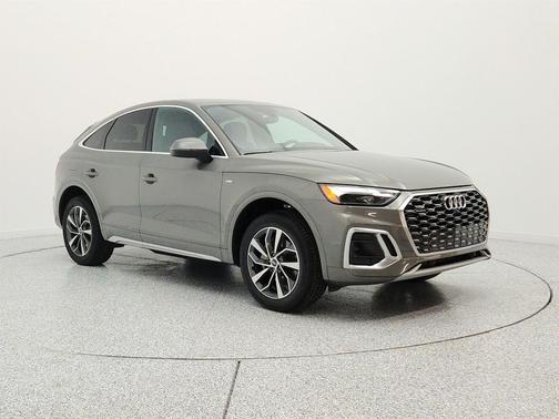Chronos Gray Metallic 2023 Audi Q5 45 S line Premium Plus
