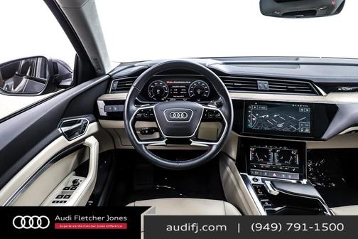 2022 Audi e-tron Premium