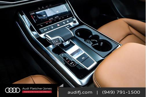 2025 Audi Q7 45 Premium Plus