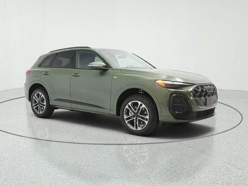 District Green Metallic 2026 Audi Q5 Premium TFSI quattro S tronic