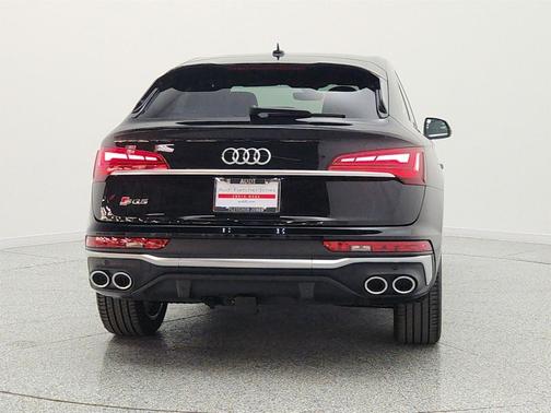 Mythos Black Metallic 2023 Audi SQ5 3.0T Premium Plus