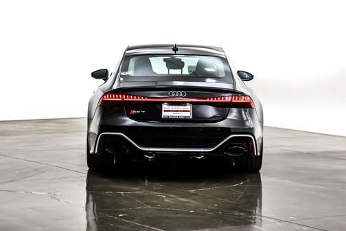 2025 Audi RS 7 4.0T Performance