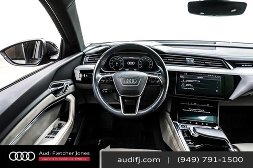 2024 Audi Q8 e-tron Prestige