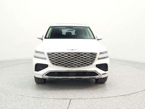 Uyuni White 2025 Genesis GV80 2.5T