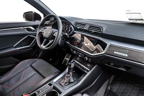 2025 Audi Q3 45 S line Premium Plus