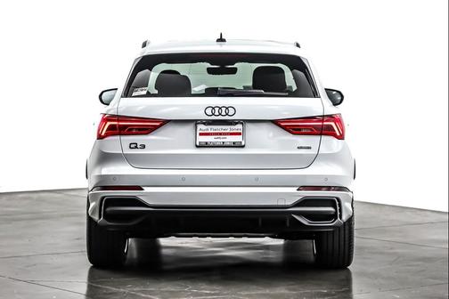 2025 Audi Q3 45 S line Premium Plus