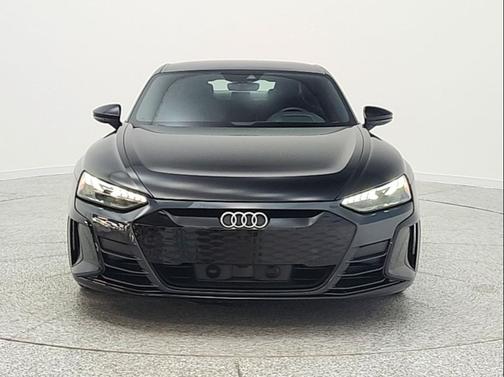 Mythos Black Metallic 2023 Audi e-tron GT Premium Plus quattro