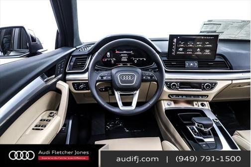 2025 Audi Q5 45 S line Premium