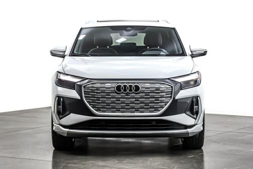 2023 Audi Q4 e-tron Premium Plus 50 quattro