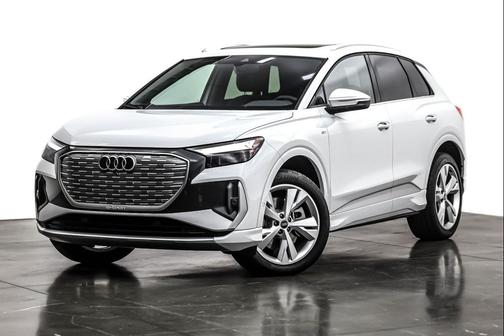 2023 Audi Q4 e-tron Premium Plus 50 quattro