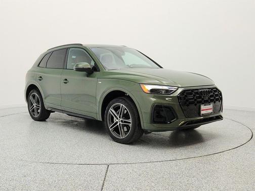 District Green Metallic 2023 Audi Q5 55 S line Premium Plus