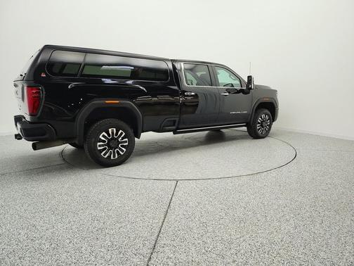 Onyx Black 2024 GMC Sierra 3500 Denali
