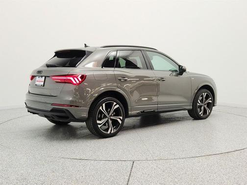 Chronos Gray Metallic 2023 Audi Q3 45 S line Premium Plus