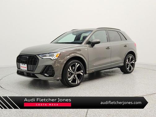 Chronos Gray Metallic 2023 Audi Q3 45 S line Premium Plus