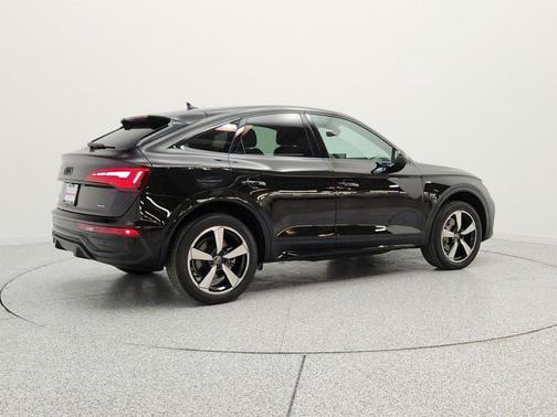 Mythos Black Metallic 2023 Audi Q5 45 S line Premium Plus