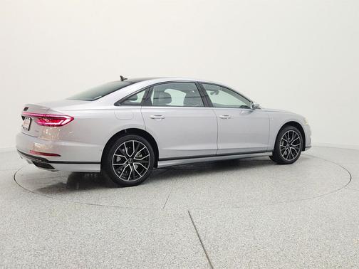 Florett Silver Metallic 2021 Audi A8 L 55